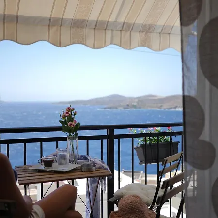 Sea Breeze-vaporia-syros Lejlighed *