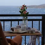 Sea Breeze-vaporia-syros Apartamento